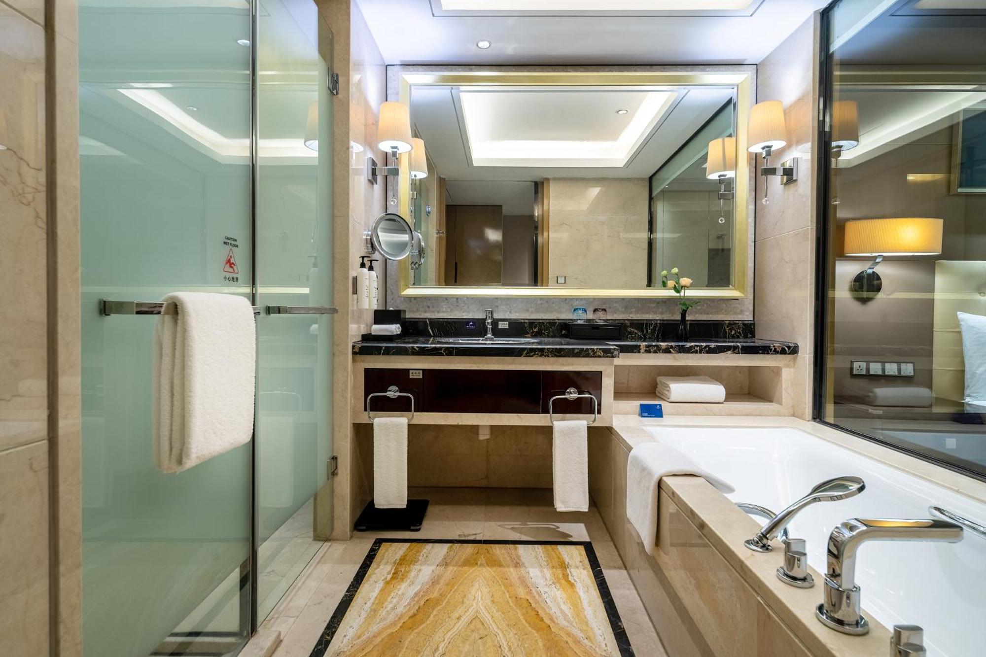 Wanda Realm Taizhou Hotel Taizhou  Exterior foto