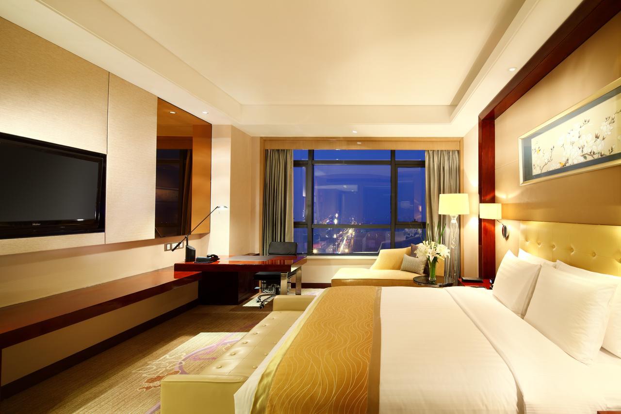 Wanda Realm Taizhou Hotel Taizhou  Exterior foto
